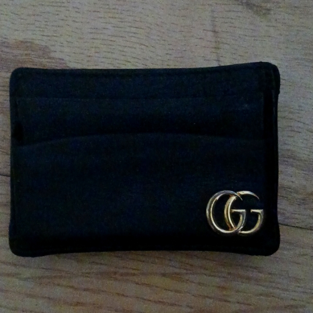 Men's Gucci Black LeatherCredit Card Holder w attached Mettalic Clip